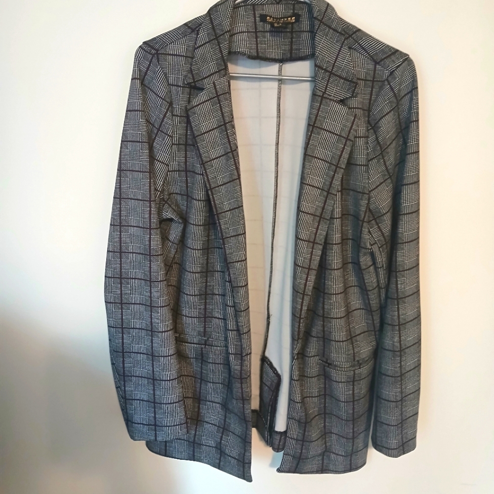 Gray Plaid Blazer - Picture 2 of 4